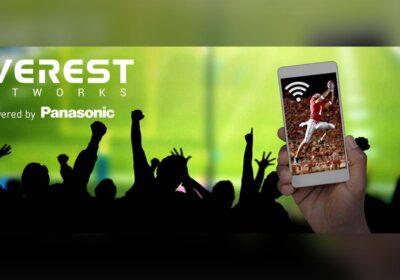 wirelessmaxx ist Europaweit erster Partner und Reseller für EVEREST Stadion WLAN Equipment. WIFI6 Produkte High Density Lösungen USA NFL Football Stadien